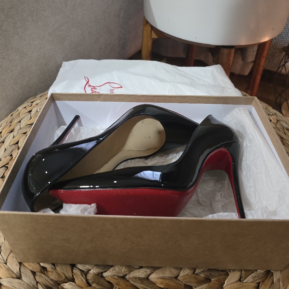 Christian Louboutin So Kate Patent Pointed-Toe Red Sole Pumps - S
